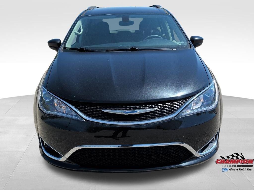 used 2018 Chrysler Pacifica car, priced at $13,850