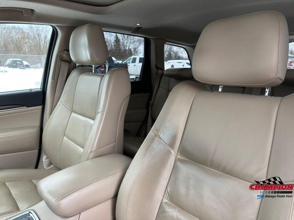 used 2018 Jeep Grand Cherokee car, priced at $17,675