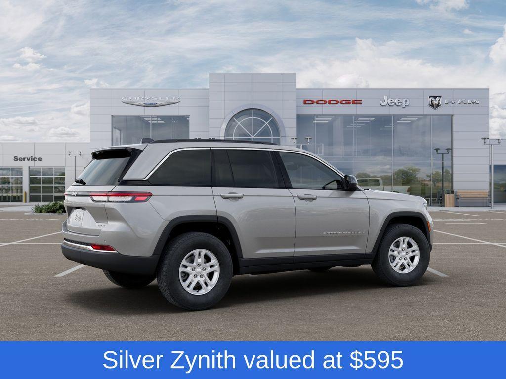 new 2025 Jeep Grand Cherokee car, priced at $40,923