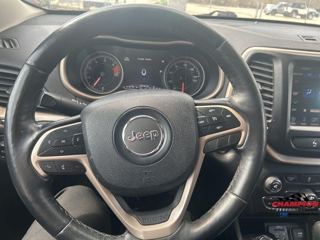 used 2018 Jeep Cherokee car, priced at $14,200