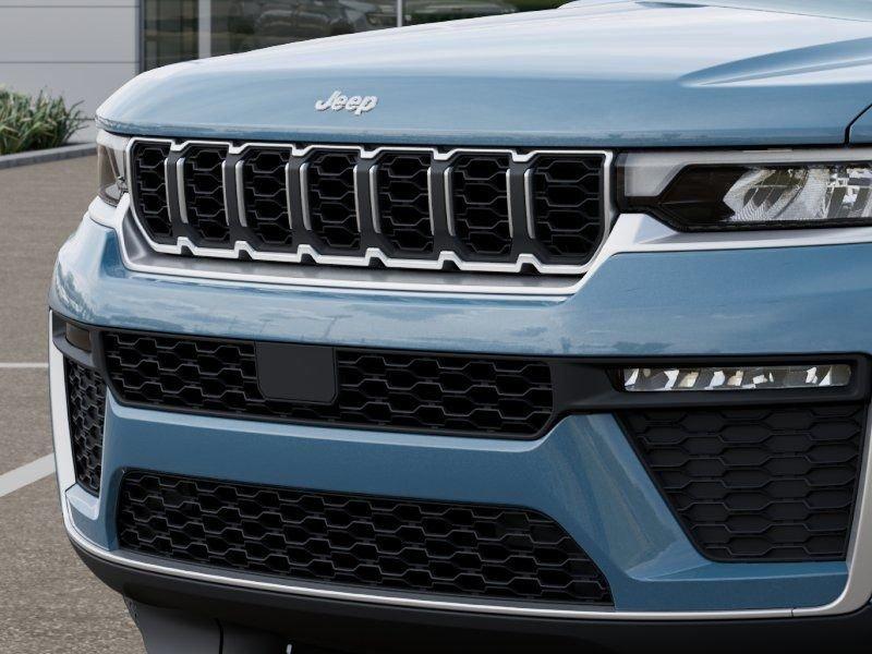 new 2026 Jeep Grand Cherokee car, priced at $41,062