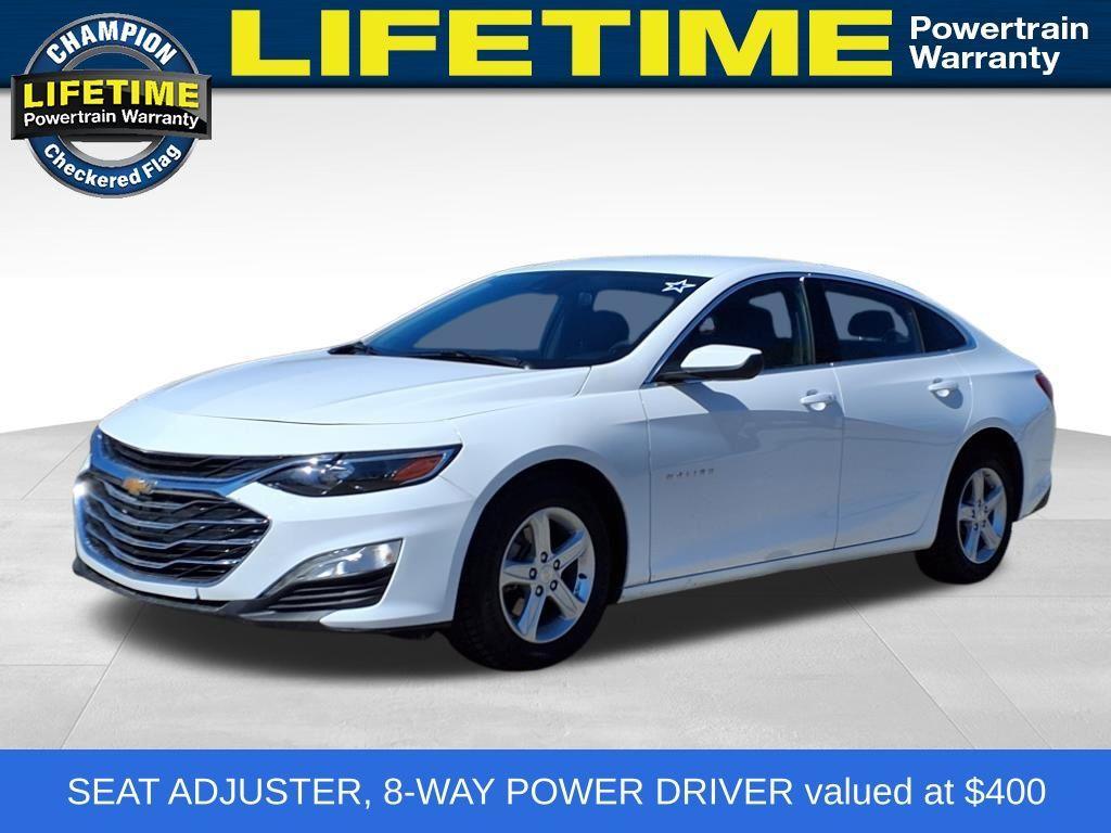 used 2025 Chevrolet Malibu car, priced at $18,900