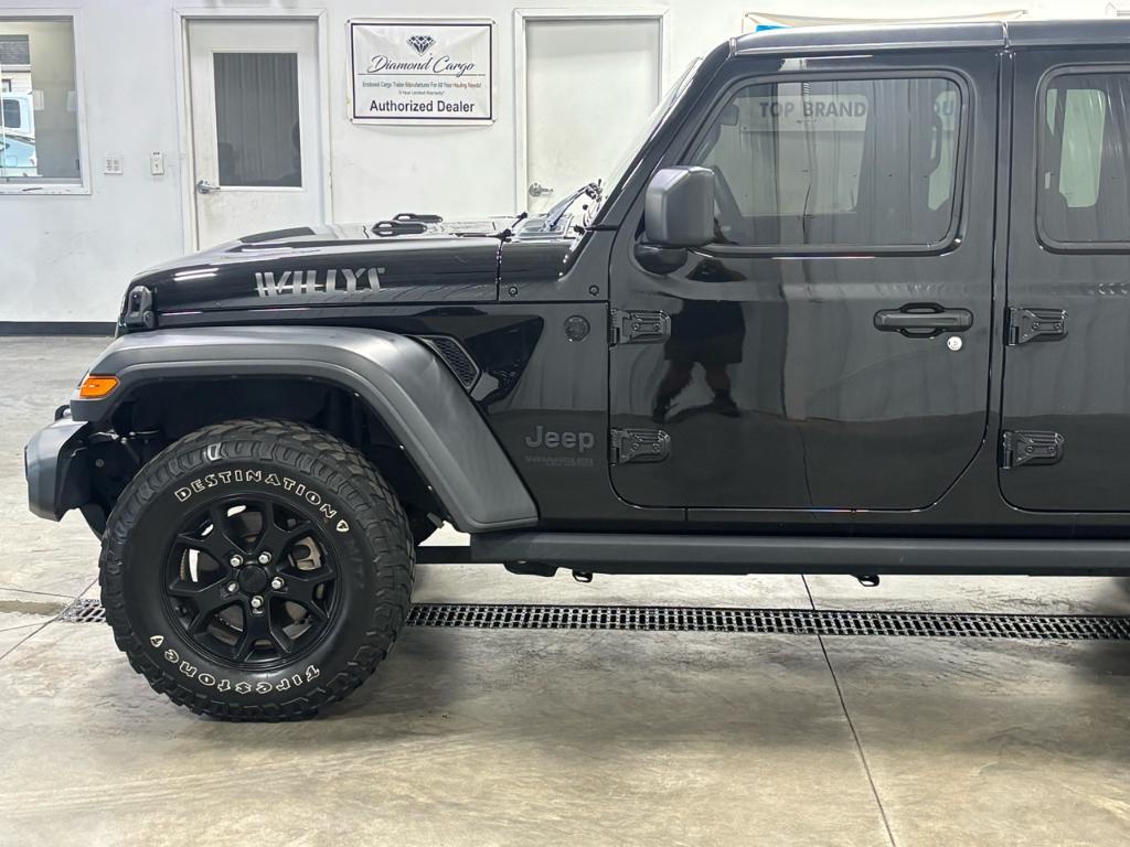 used 2021 Jeep Wrangler Unlimited car, priced at $26,595