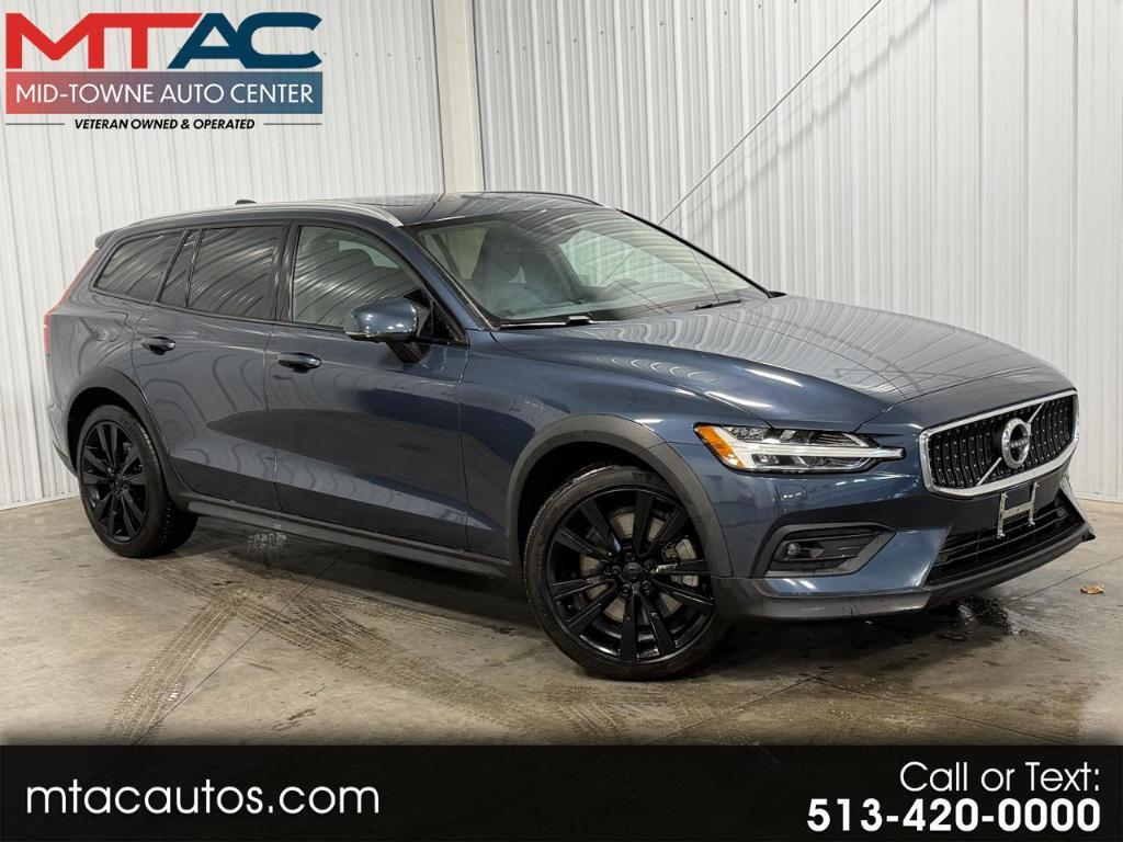used 2020 Volvo V60 Cross Country car, priced at $29,995