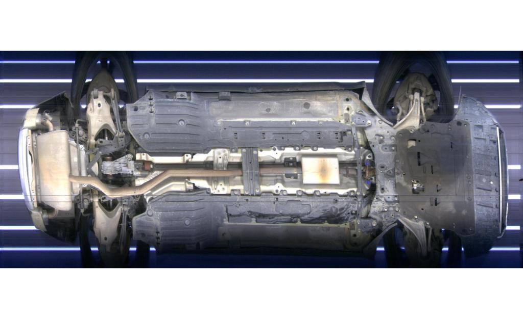 used 2018 Volvo XC90 car, priced at $20,995