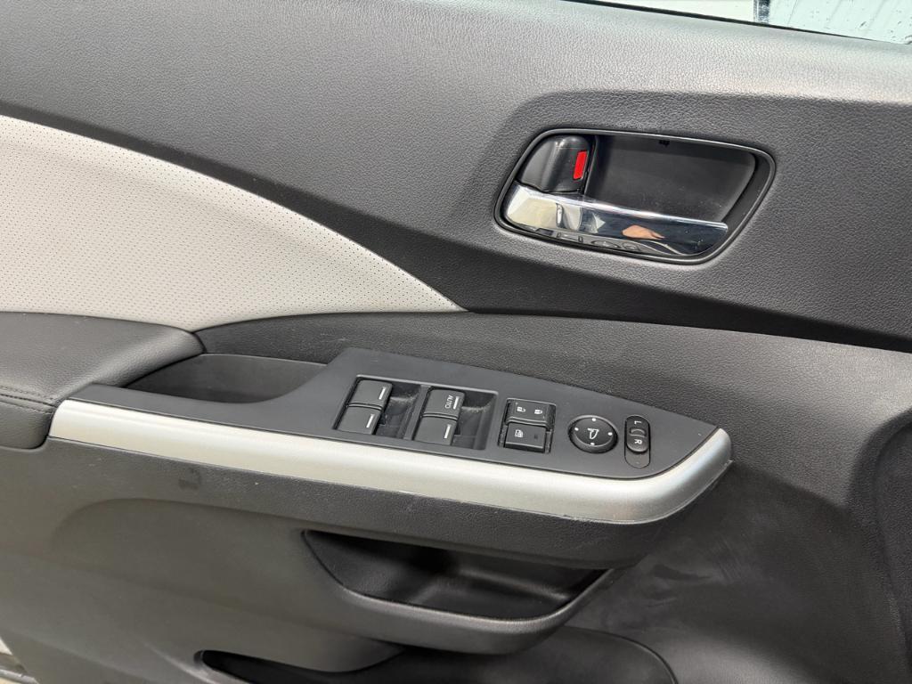 used 2016 Honda CR-V car, priced at $23,795