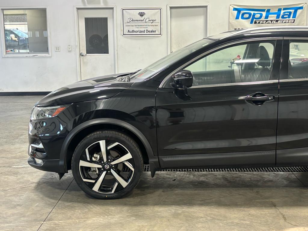 used 2021 Nissan Rogue Sport car, priced at $23,395
