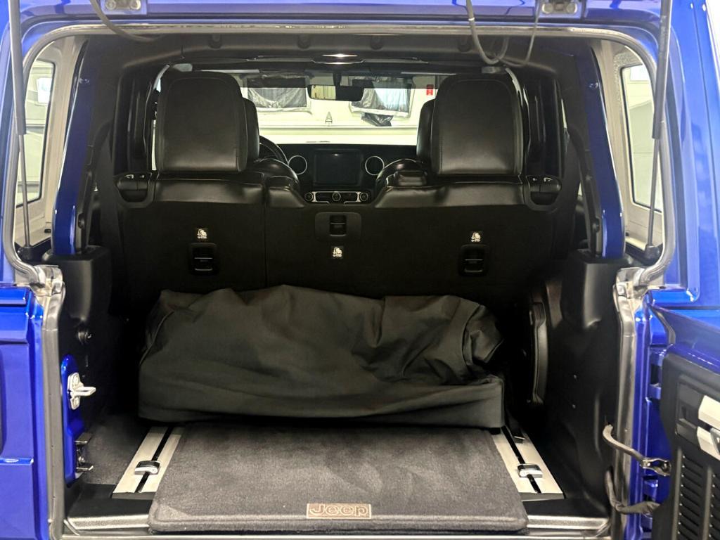 used 2018 Jeep Wrangler Unlimited car, priced at $27,295