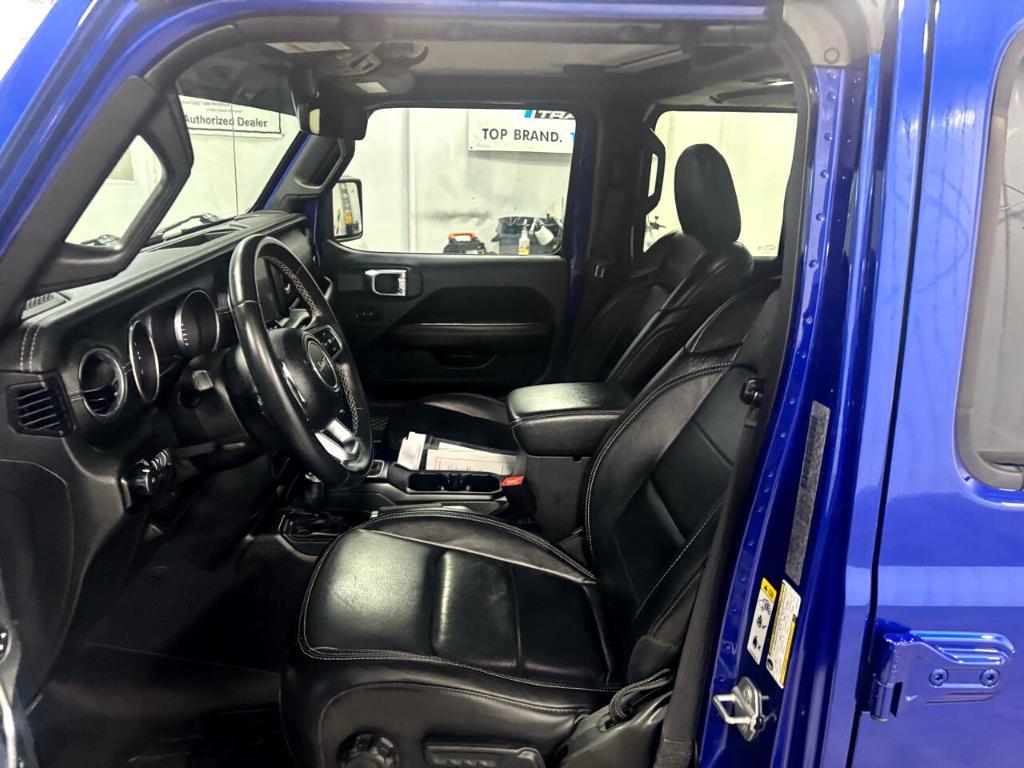 used 2018 Jeep Wrangler Unlimited car, priced at $27,295