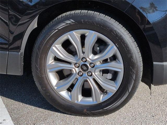 used 2024 Ford Edge car, priced at $32,907