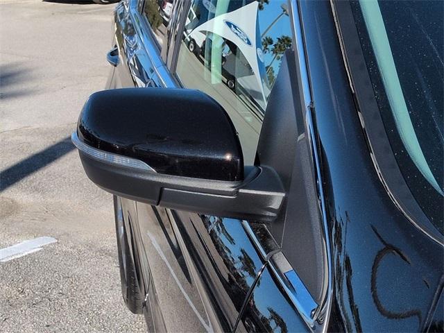 used 2024 Ford Edge car, priced at $32,907