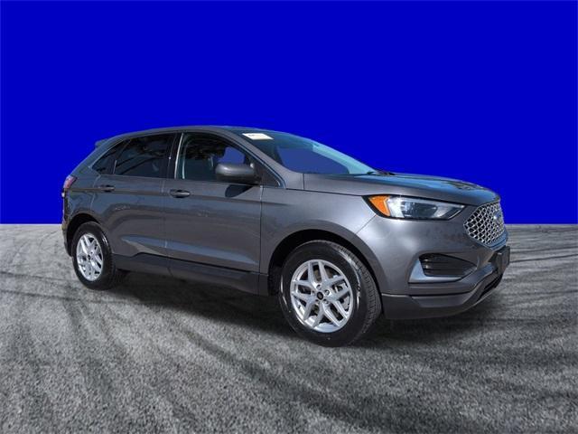 used 2024 Ford Edge car, priced at $22,900