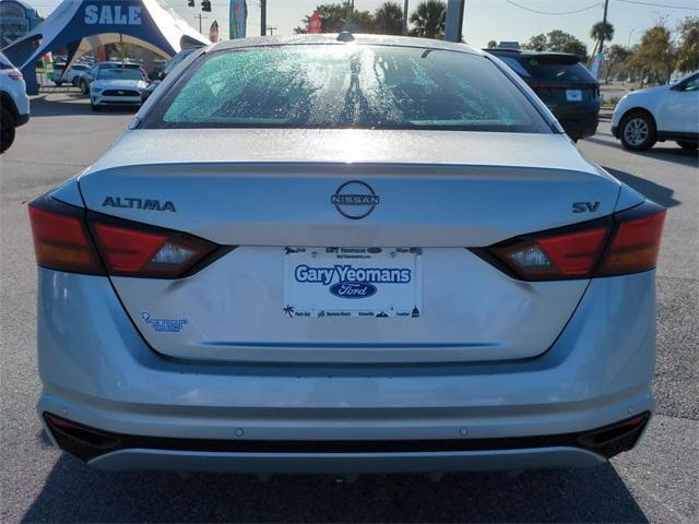 used 2023 Nissan Altima car, priced at $18,999