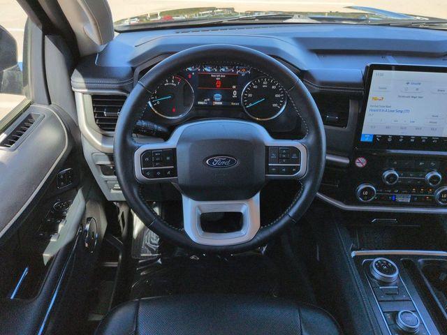 used 2024 Ford Expedition car, priced at $52,603