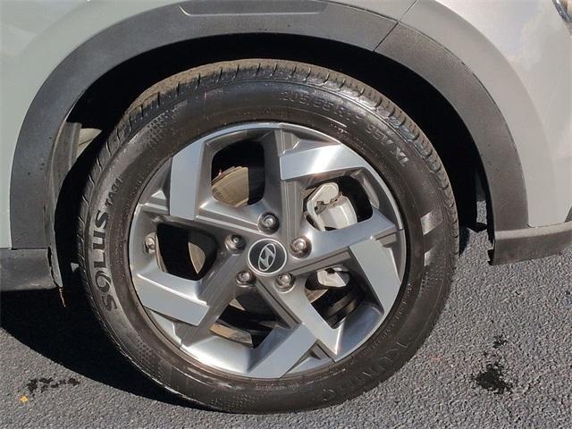 used 2022 Hyundai Venue car, priced at $15,998