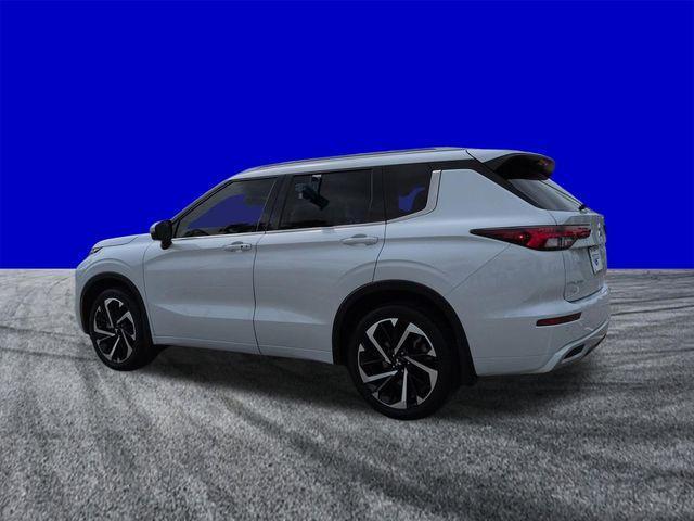 used 2024 Mitsubishi Outlander car, priced at $26,818