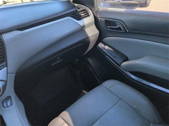 used 2015 Chevrolet Suburban car, priced at $9,999