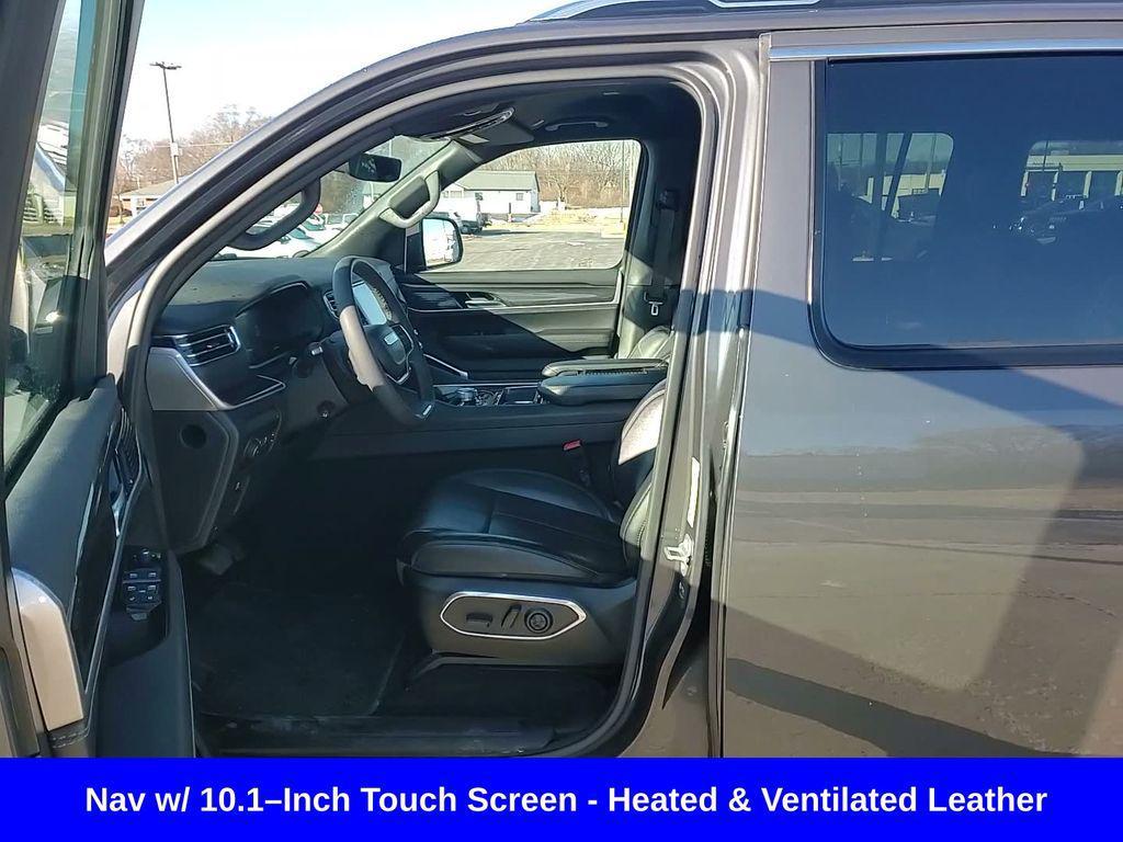 used 2022 Jeep Wagoneer car, priced at $39,903