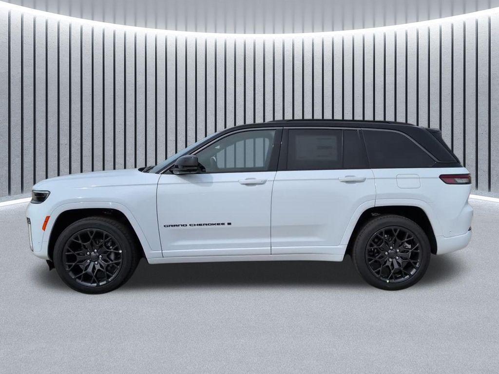new 2026 Jeep Grand Cherokee car, priced at $55,804