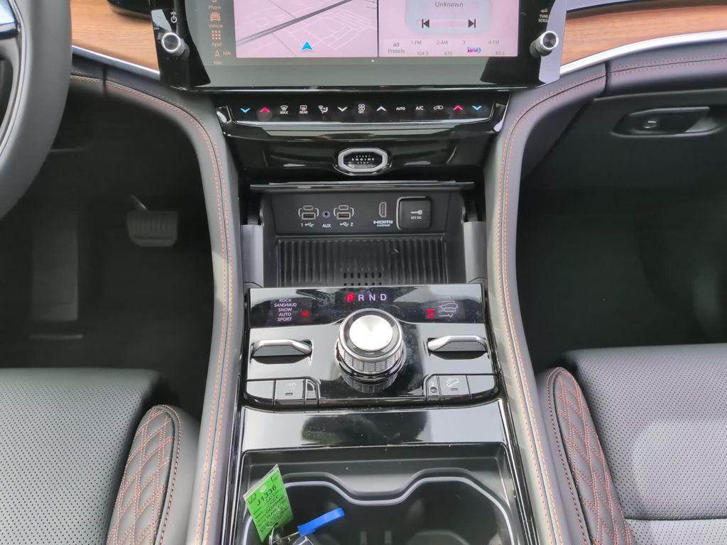 new 2026 Jeep Grand Cherokee car, priced at $55,804