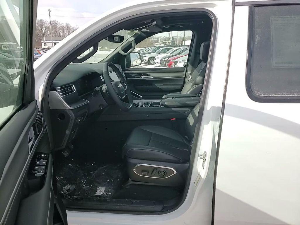 new 2026 Jeep Grand Wagoneer car, priced at $83,355