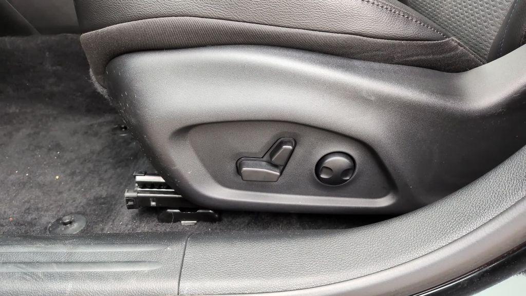 new 2025 Jeep Compass car, priced at $30,305