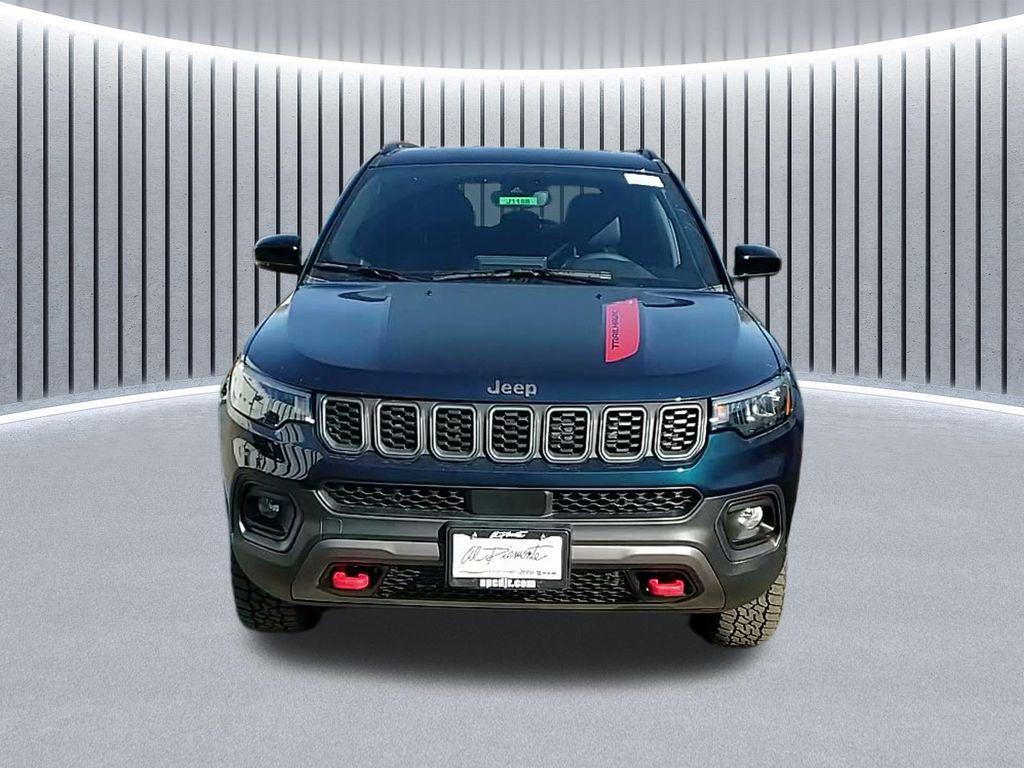 new 2026 Jeep Compass car, priced at $32,106