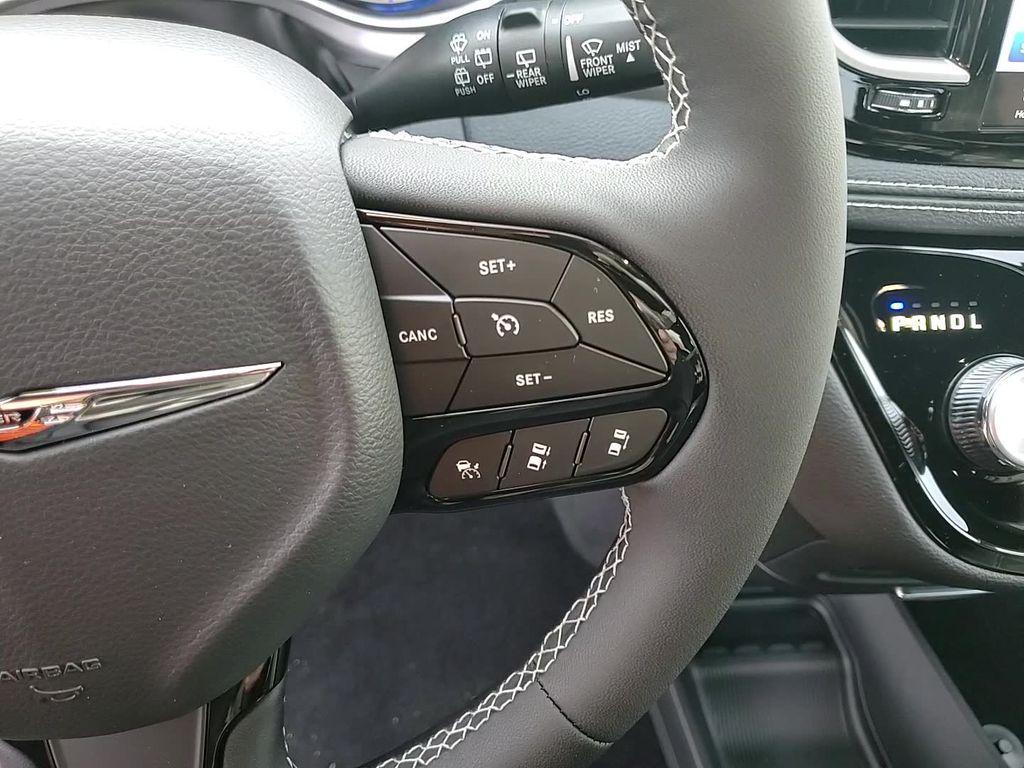 new 2026 Chrysler Pacifica car, priced at $45,672