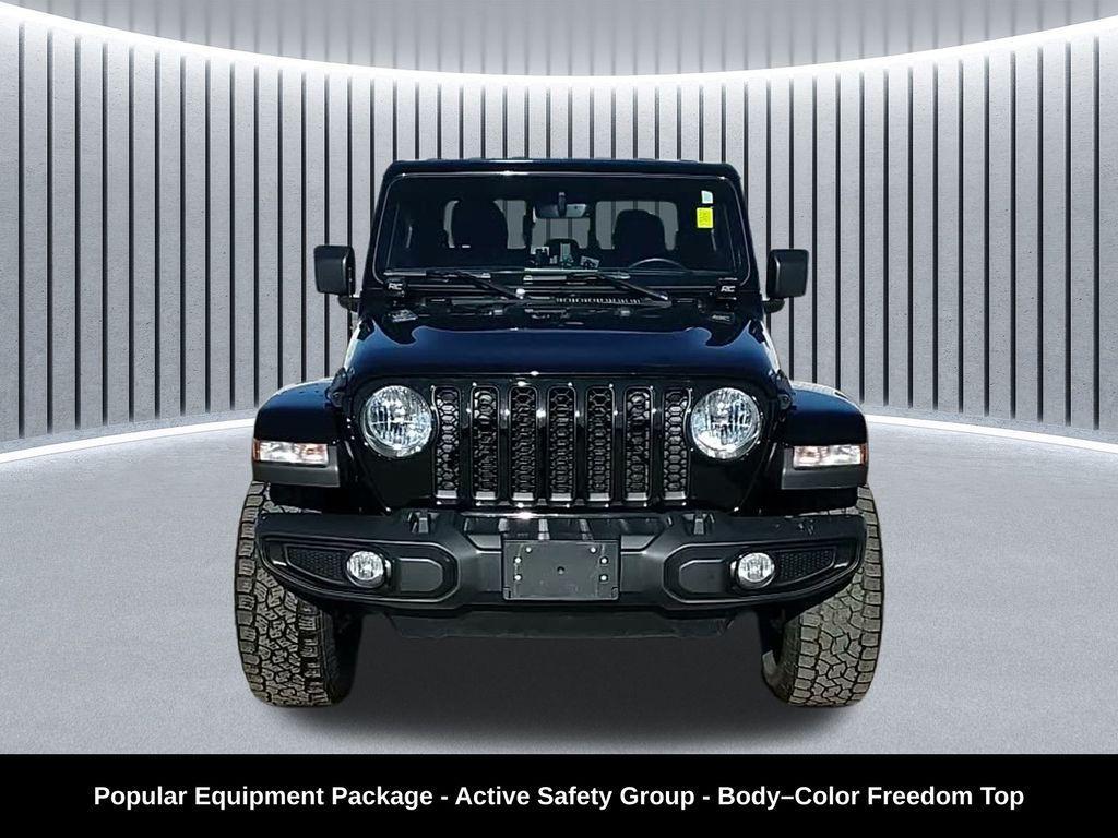 used 2021 Jeep Gladiator car, priced at $28,687