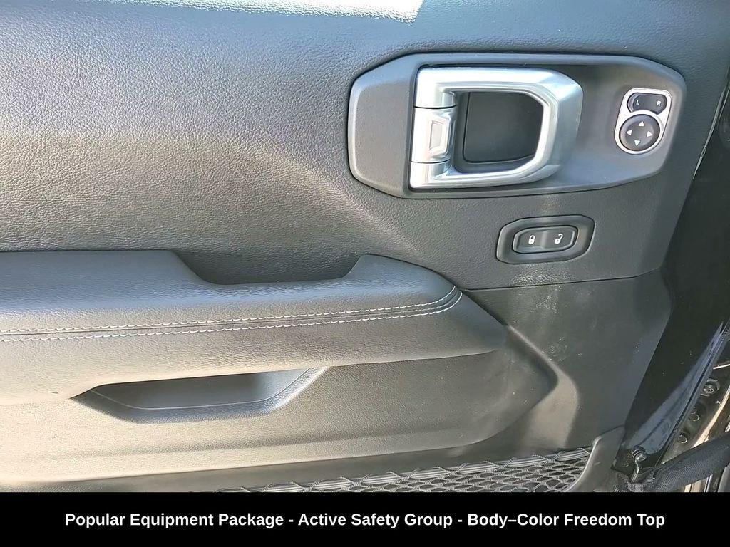 used 2021 Jeep Gladiator car, priced at $28,687