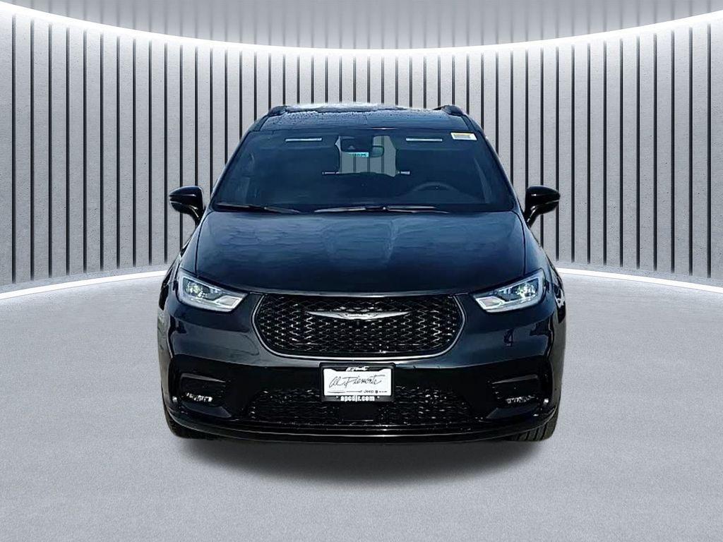 new 2026 Chrysler Pacifica car, priced at $48,391