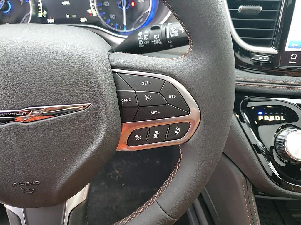 new 2026 Chrysler Pacifica car, priced at $61,030