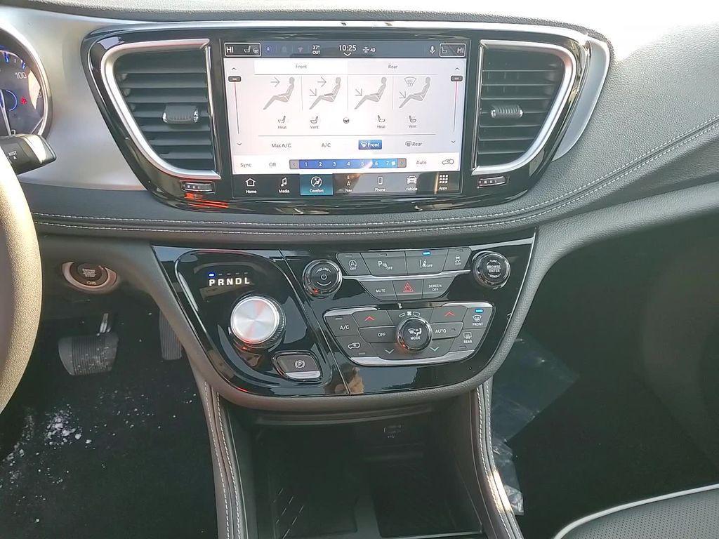 new 2026 Chrysler Pacifica car, priced at $53,565