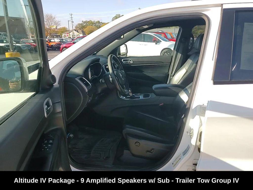used 2017 Jeep Grand Cherokee car, priced at $13,988