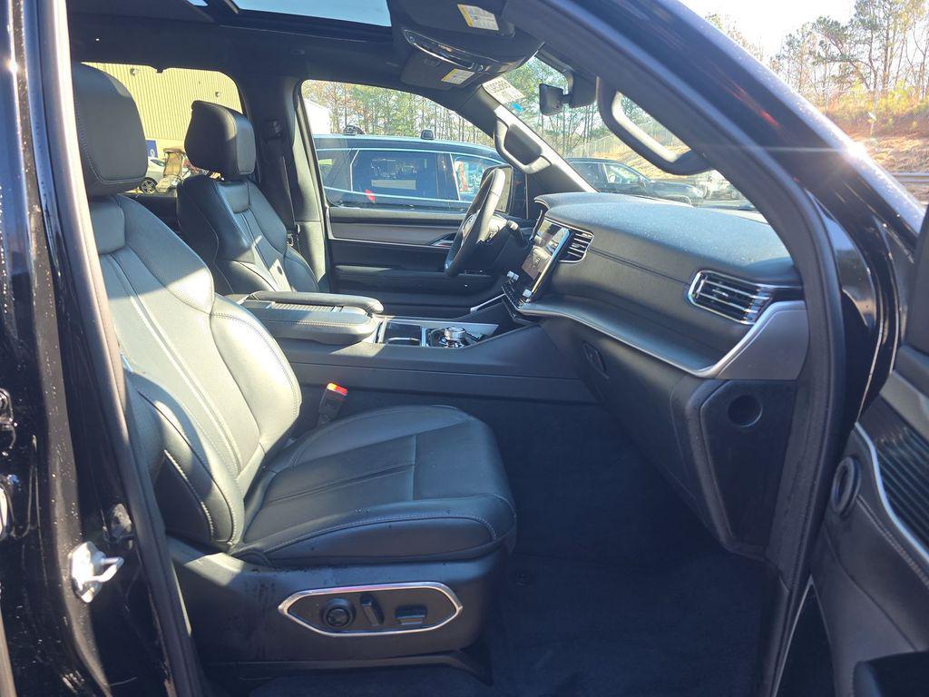 used 2025 Jeep Wagoneer car, priced at $62,788