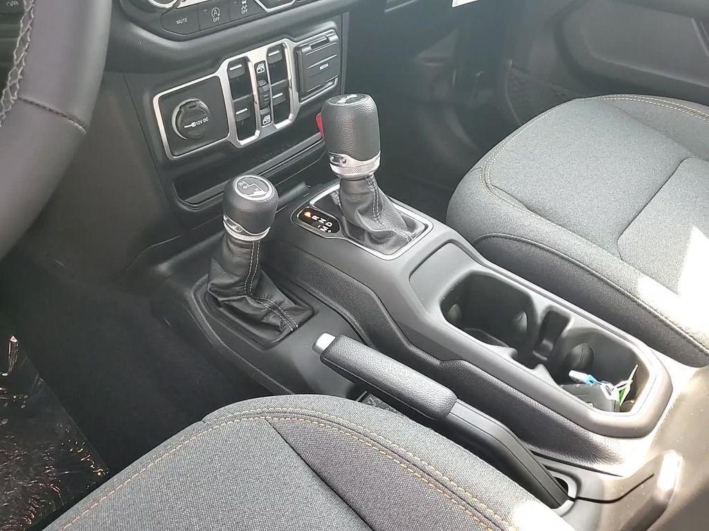 new 2025 Jeep Wrangler car, priced at $50,743