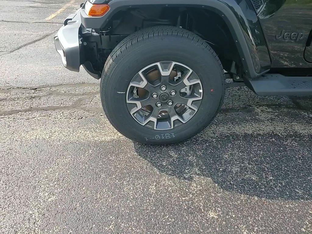 new 2025 Jeep Wrangler car, priced at $50,743