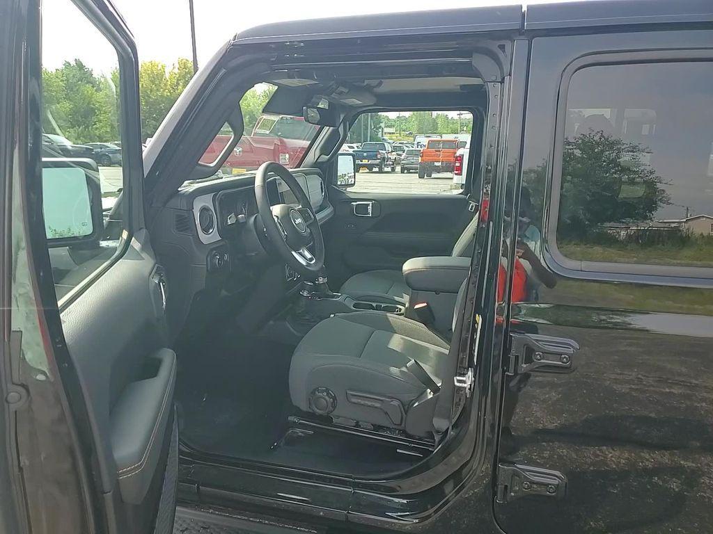 new 2025 Jeep Wrangler car, priced at $50,743