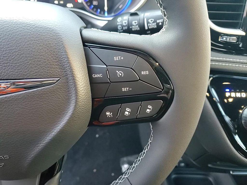 new 2026 Chrysler Pacifica car, priced at $48,876