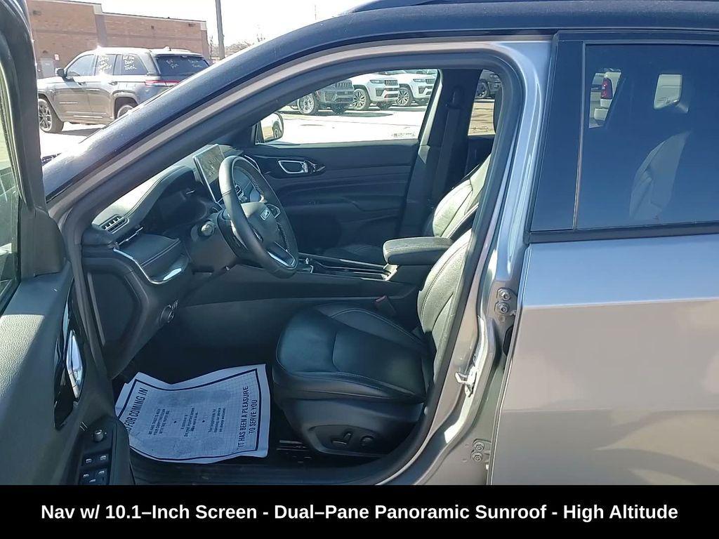 used 2022 Jeep Compass car, priced at $24,588