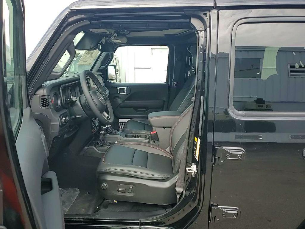 new 2026 Jeep Wrangler car, priced at $61,174