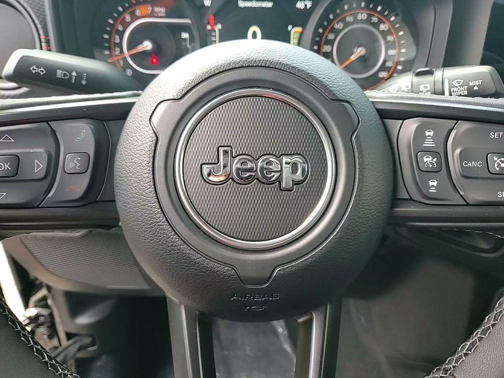 new 2026 Jeep Wrangler car, priced at $61,174