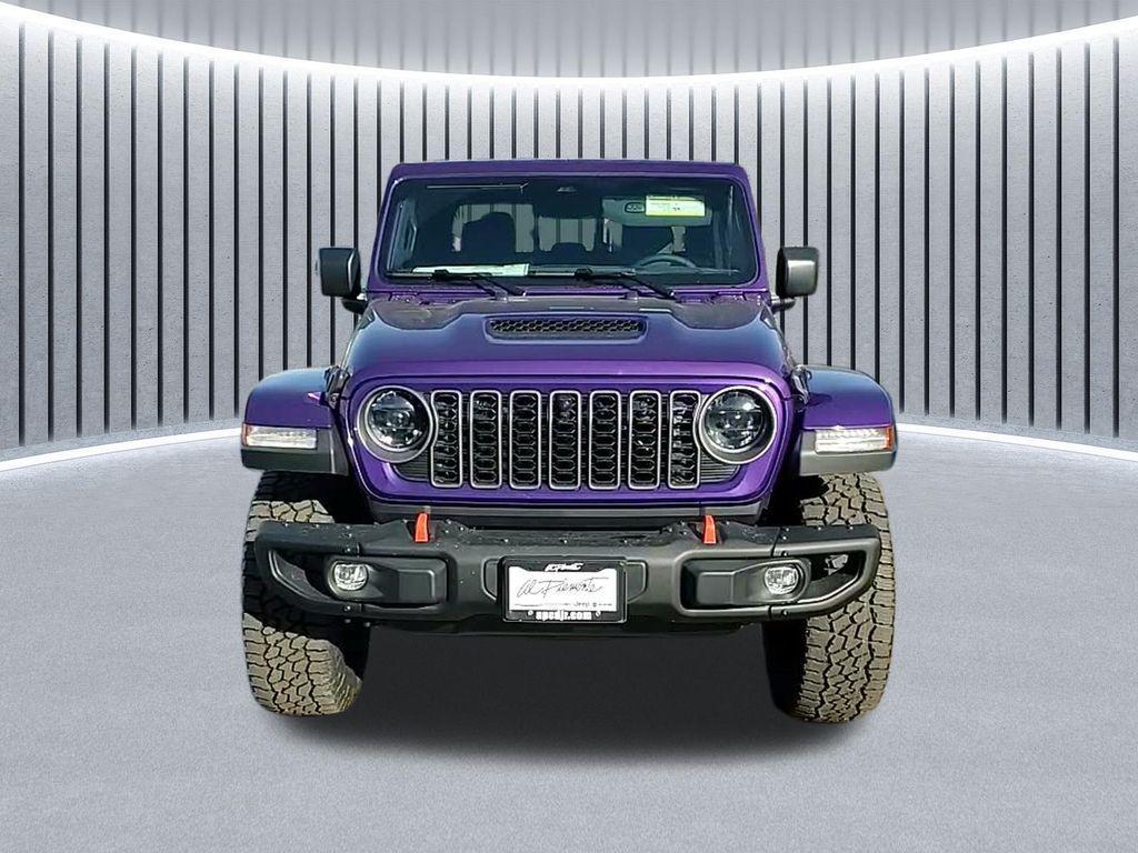 new 2026 Jeep Gladiator car, priced at $59,599