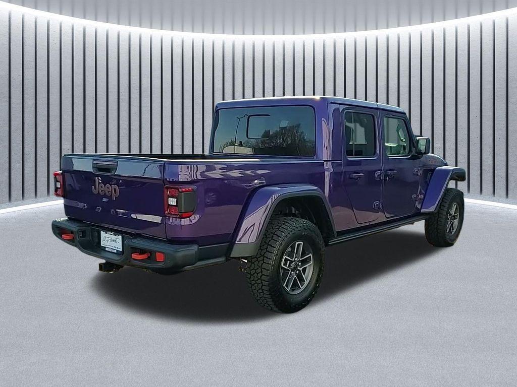 new 2026 Jeep Gladiator car, priced at $59,599