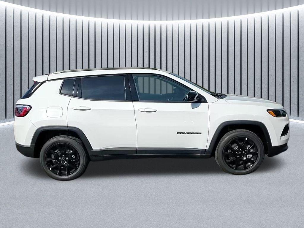 new 2025 Jeep Compass car, priced at $30,799