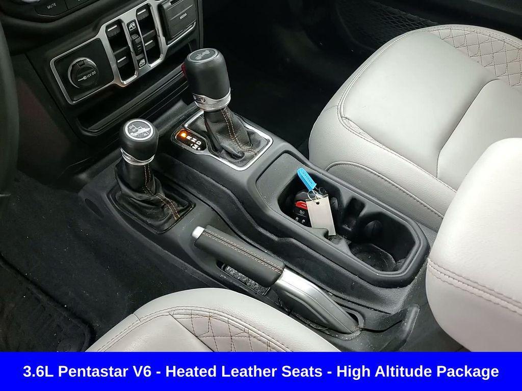 used 2022 Jeep Wrangler Unlimited car, priced at $34,977