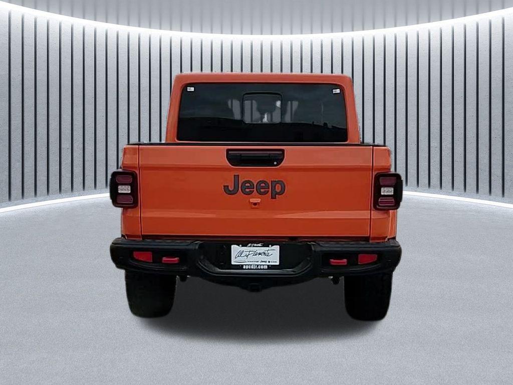 new 2025 Jeep Gladiator car, priced at $56,572