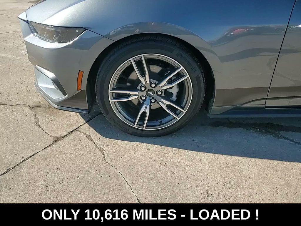 used 2025 Ford Mustang car, priced at $35,988