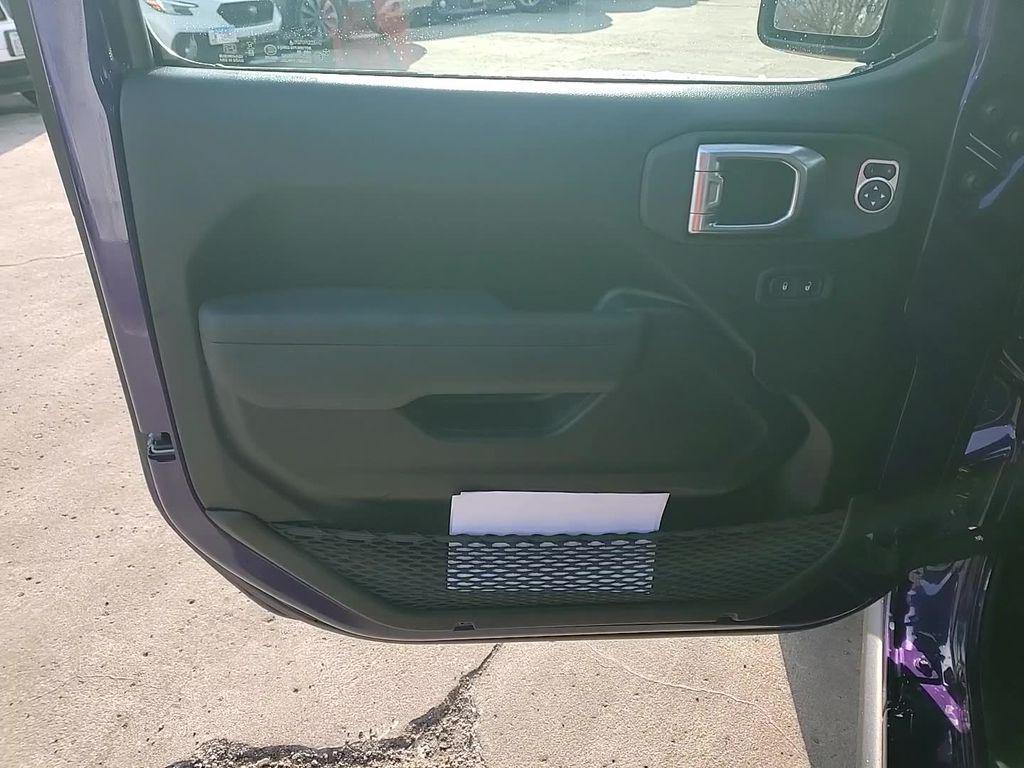 new 2026 Jeep Gladiator car, priced at $59,295