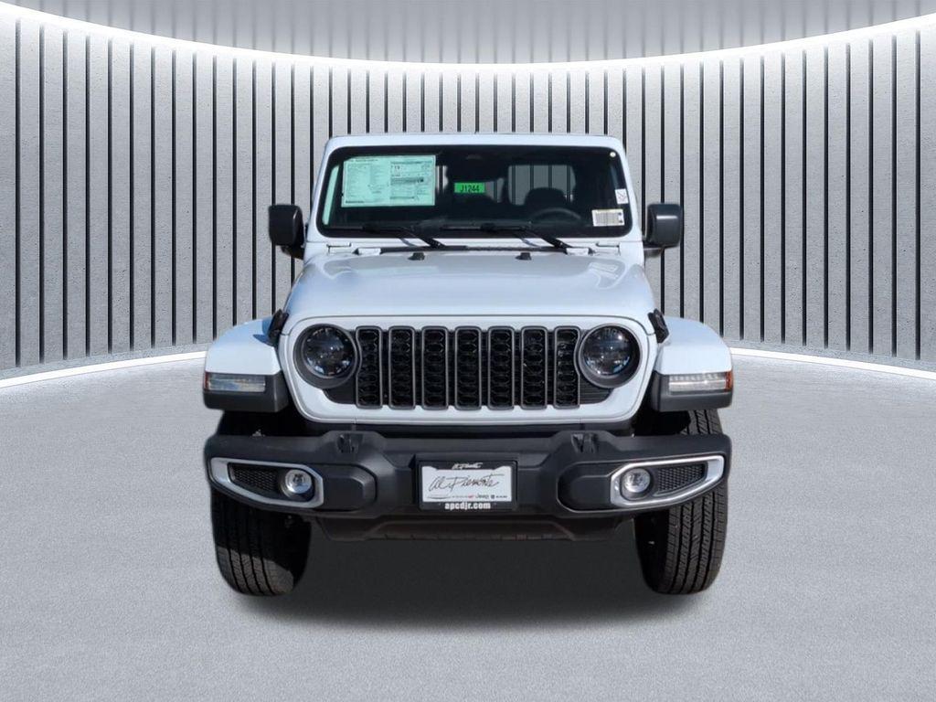 new 2026 Jeep Gladiator car, priced at $43,795